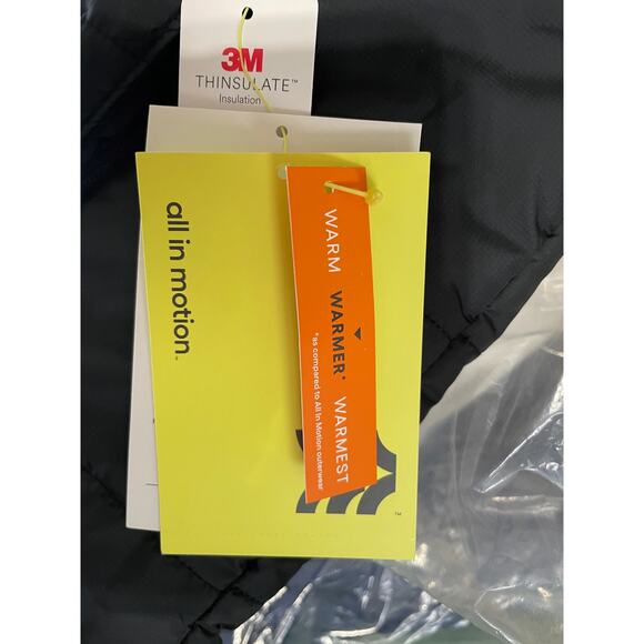 All in Motion Mid Weight Puffer Jacket Size Large PTP 24” Length 27” - Picture 4 of 8